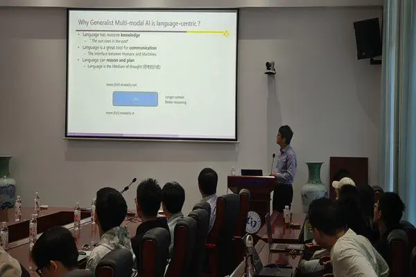 香港中文大学王本友老师应邀作学术报告